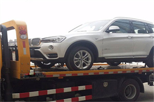 美兰拖车24小时服务电话